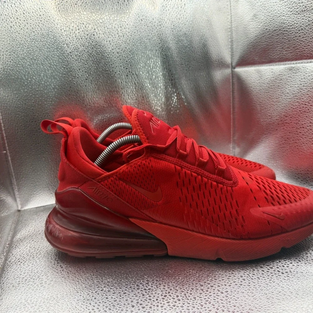 Size 11 Nike Air Max 270 University Red Mens‎ Lace-Up Running Shoes CV7544-600